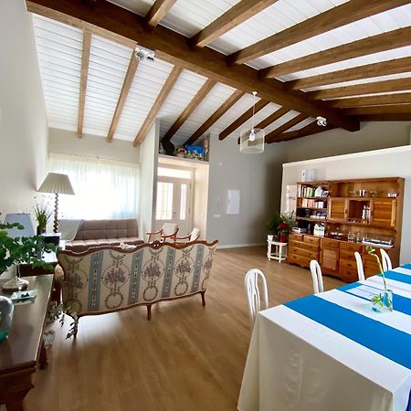 Azafran Consuegra Guest House Exterior photo
